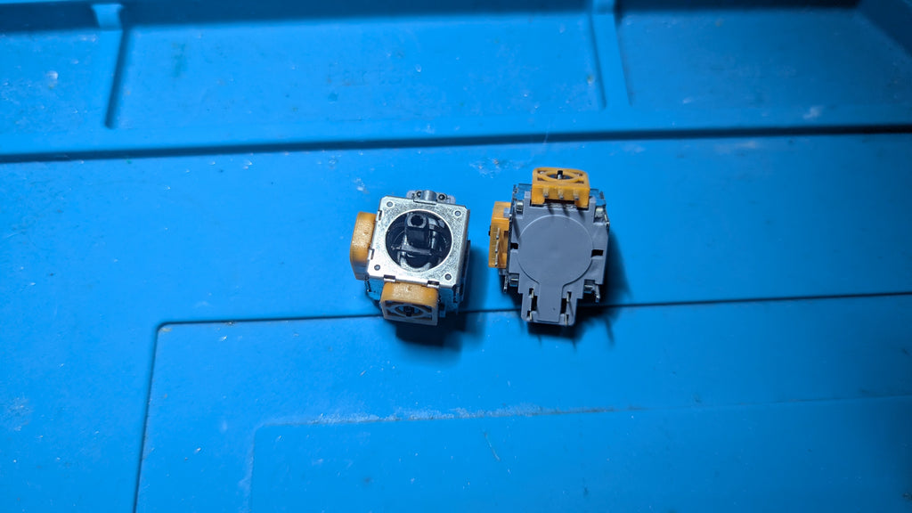 Universell 10K Potentiometer-Joystick för Retro-kontroller (PS1 / PS2 / PS3 / Xbox / Xbox 360)