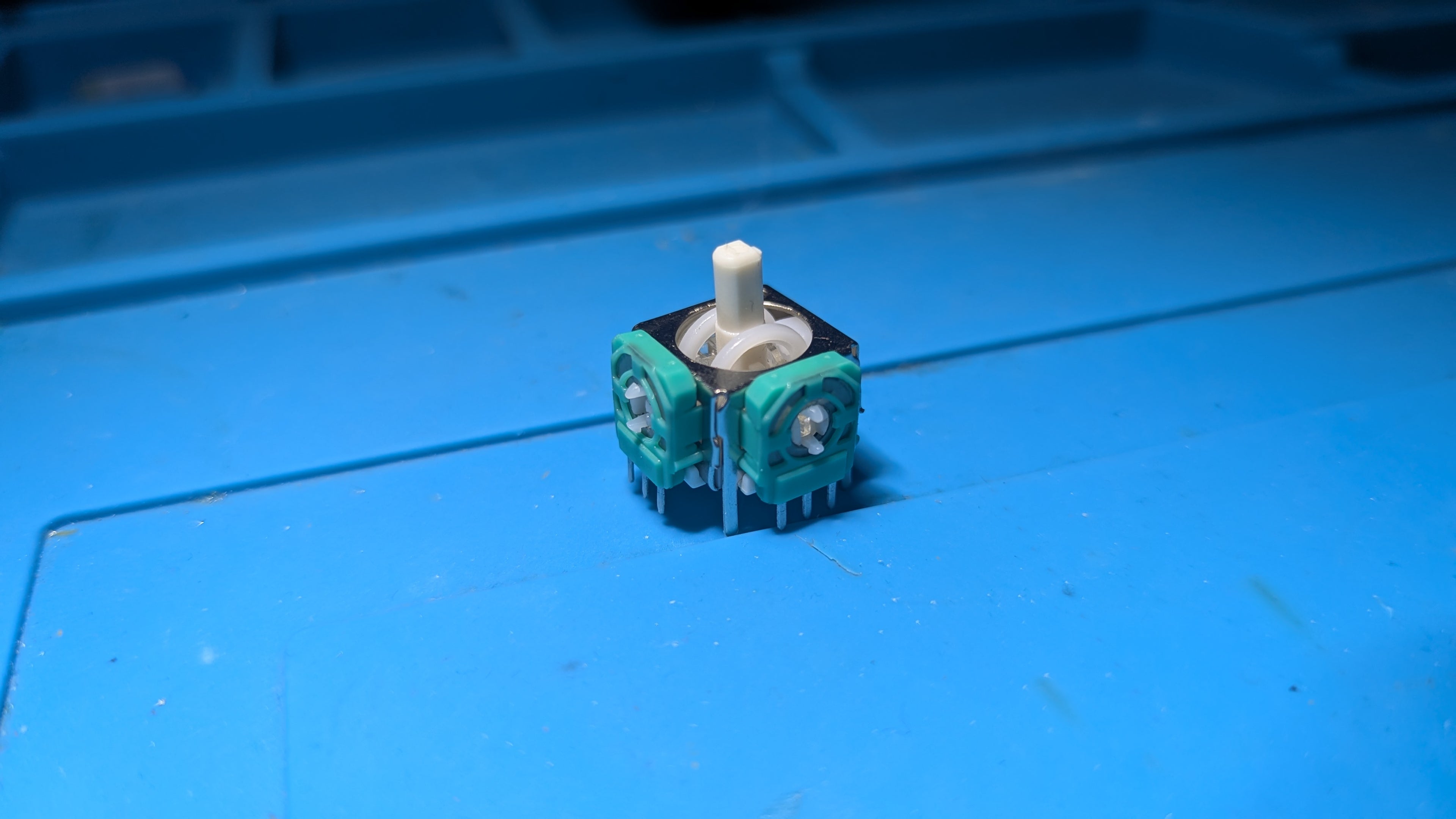Premium Potentiometer-Joystick för GameCube (T2/T3-modeller / 10K ohm)