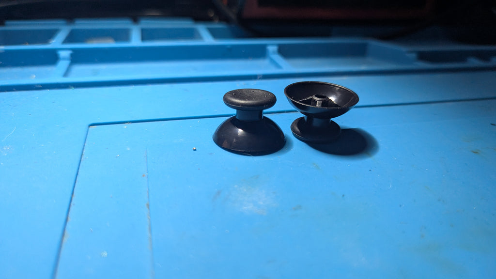 Premium Ersättningskåpor / Thumbstick Caps för Xbox 360 (2-pack)
