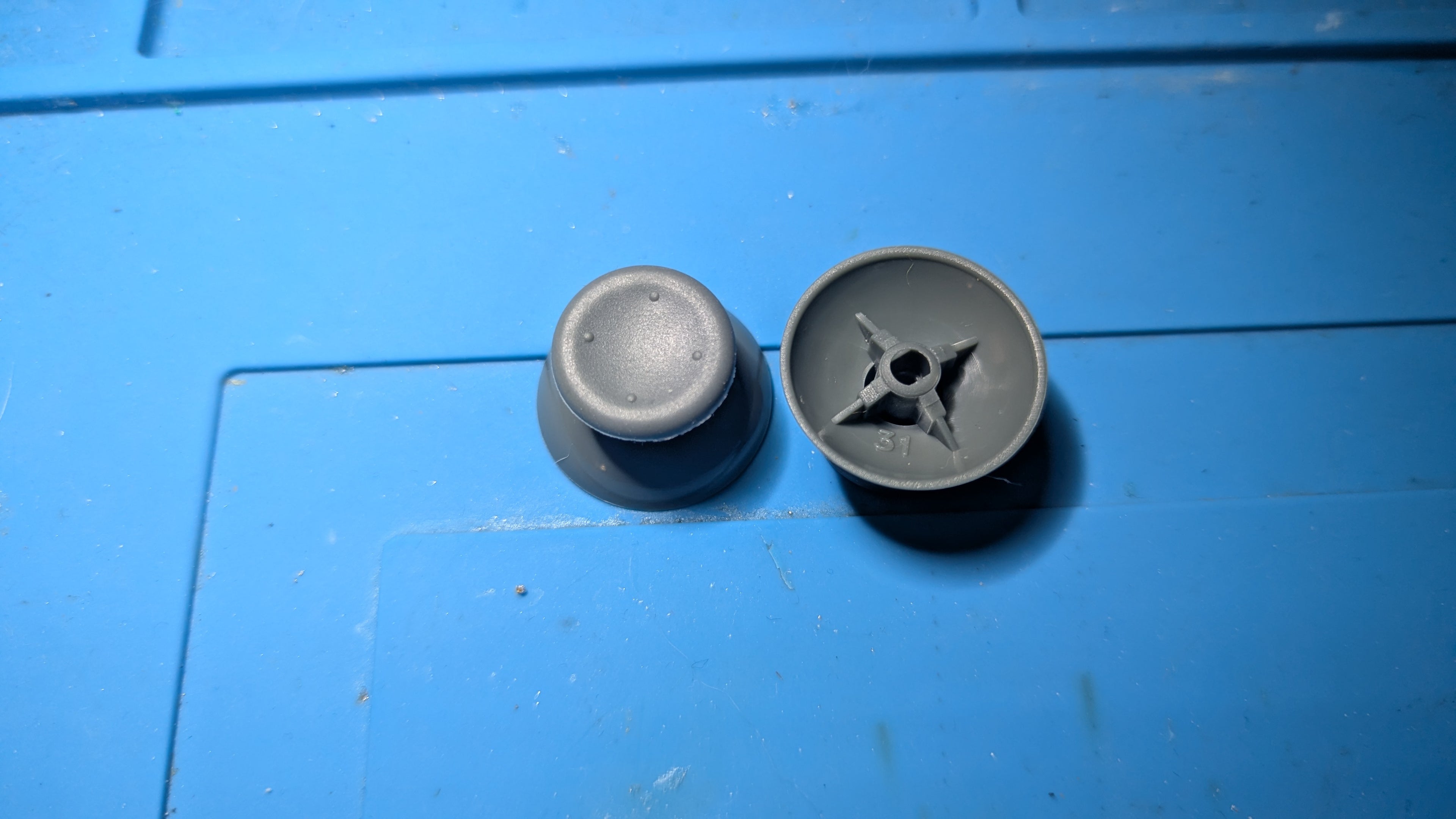 Premium Ersättningskåpor / Thumbstick Caps för Xbox 360 (2-pack)
