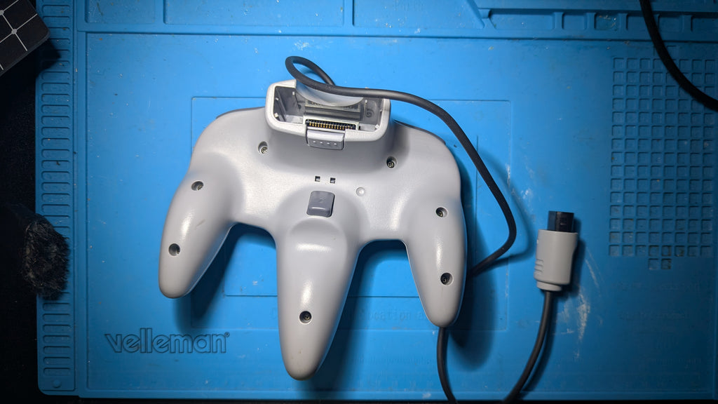 Nintendo 64 (N64) Originalkontroll – Grå (Färdigrenoverad med NY Joystick!)